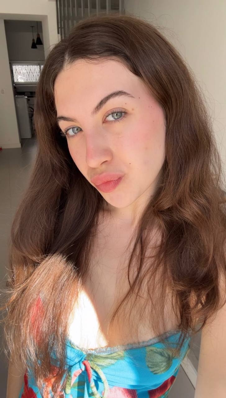 Nude girl Amber in Amravati